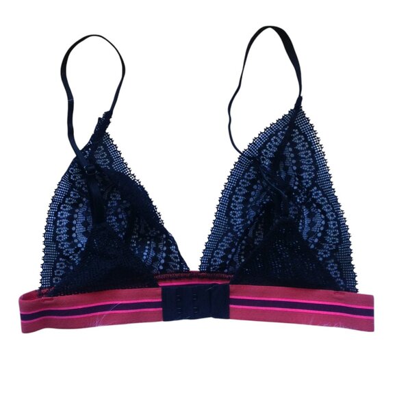 Victoria's Secret Bralette Size S/P - Picture 2 of 5